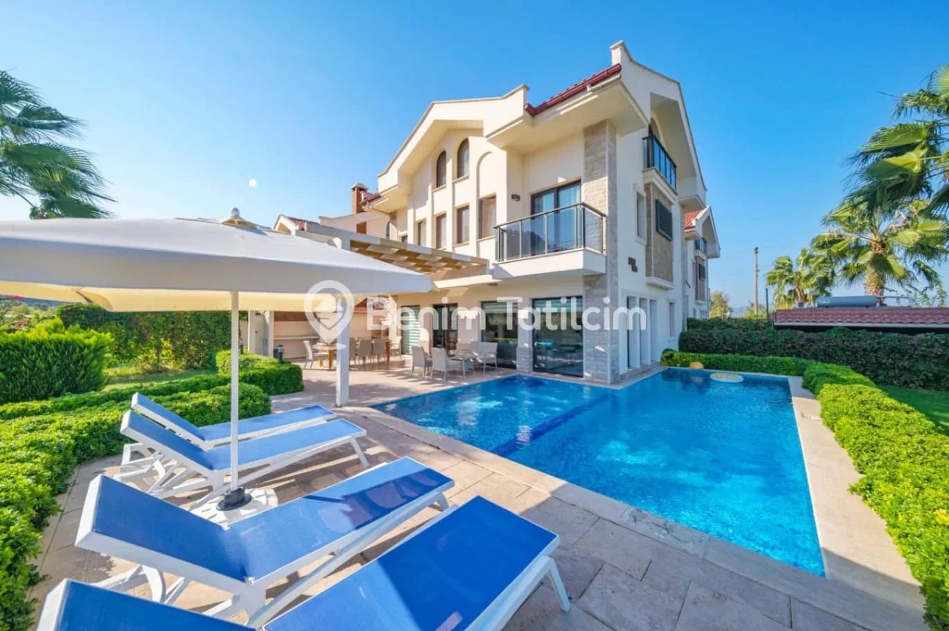 Villa South