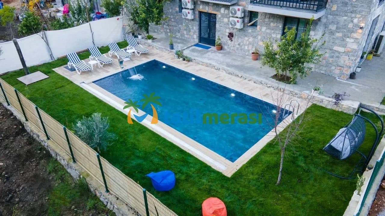 Villa Taş İnlice