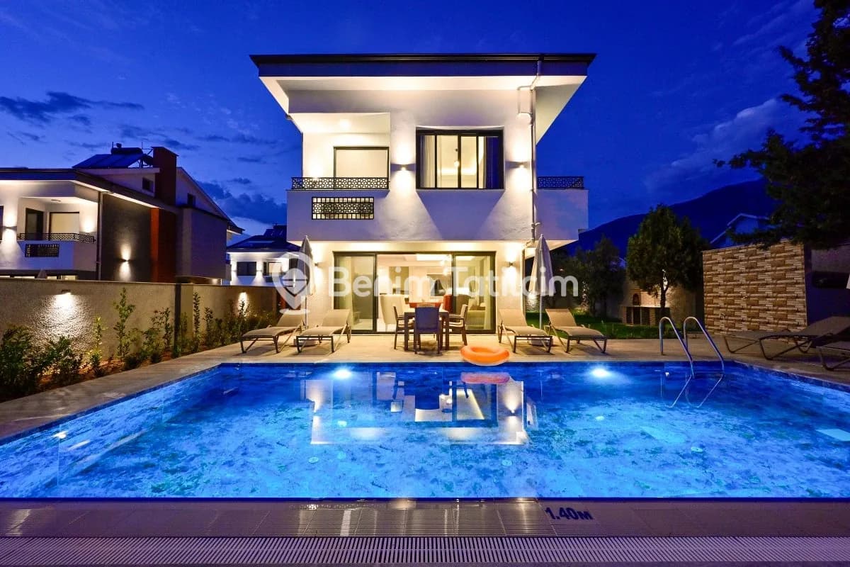 Villa Park-A