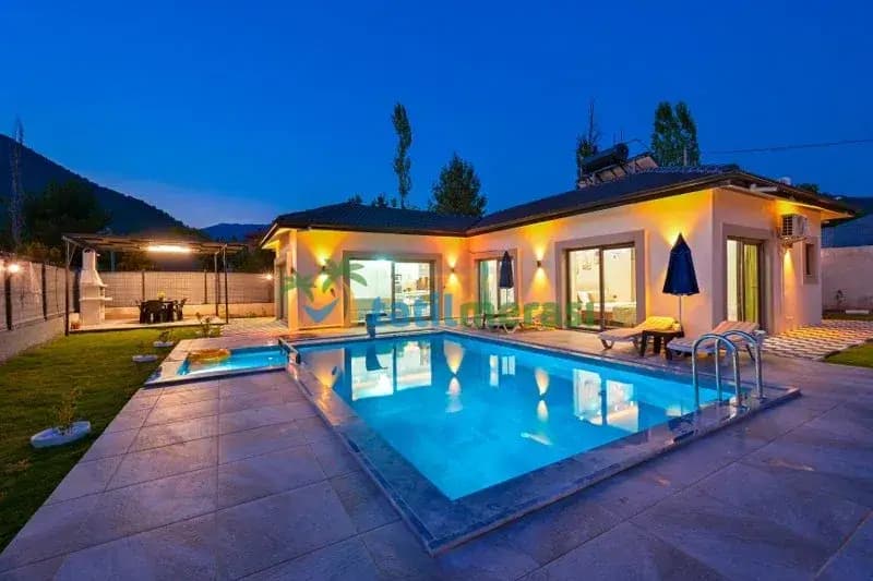 Villa Karanfil